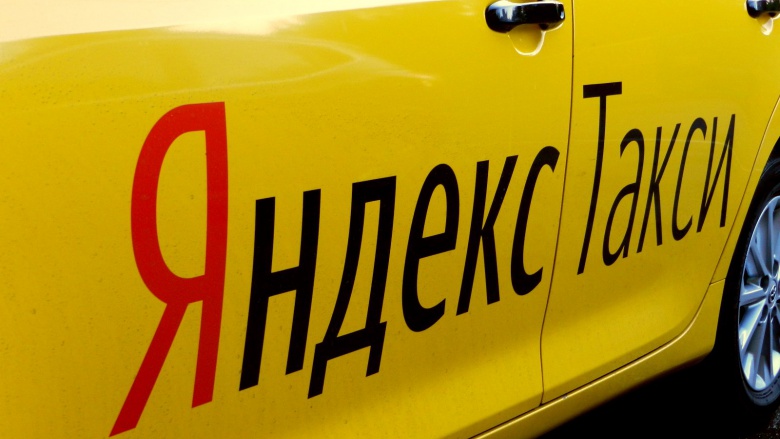 Пензенец заставил водителя «Яндекс.Такси» отвести его с мусором до помойки
