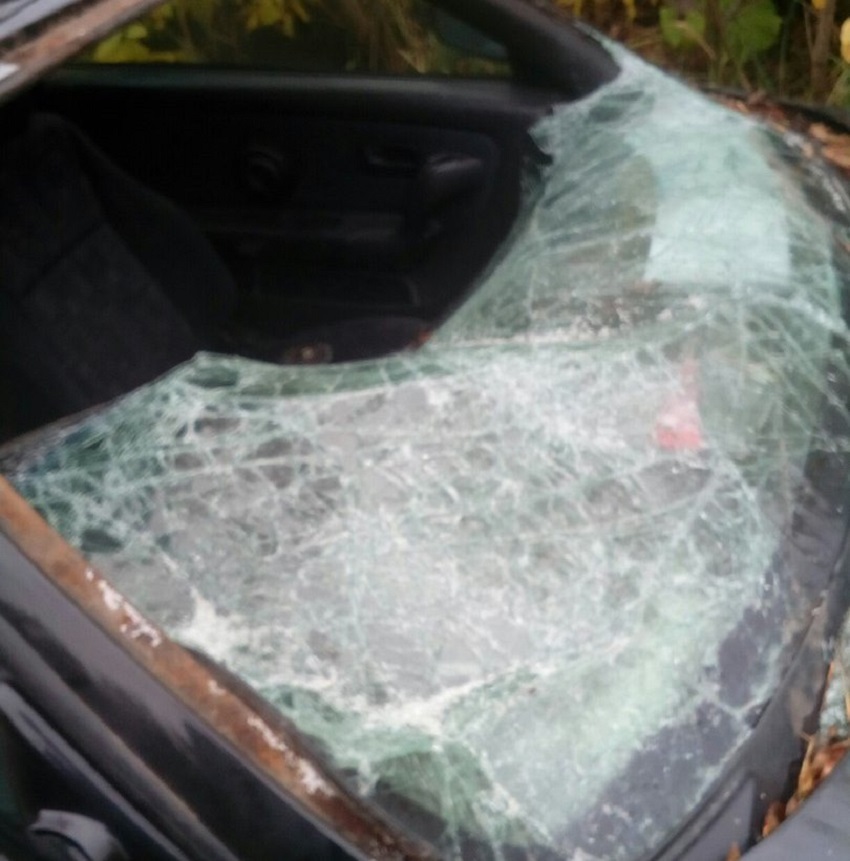 В Кузнецке неизвестные продолжают бить стекла в припаркованных автомобилях