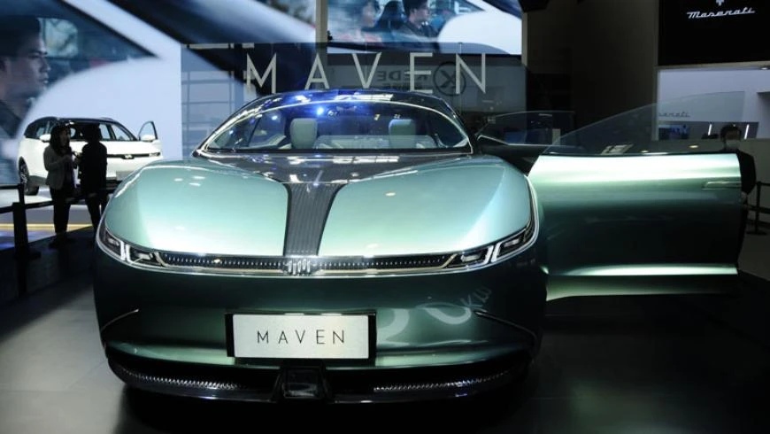 Инновационный электрический седан Weltmeister Maven представили в Пекине