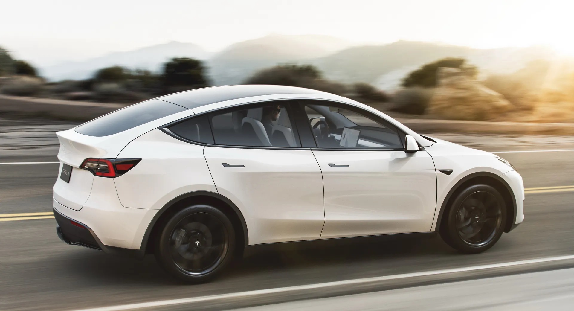 Tesla приступает к сборке 7-местной модели Y в ноябре