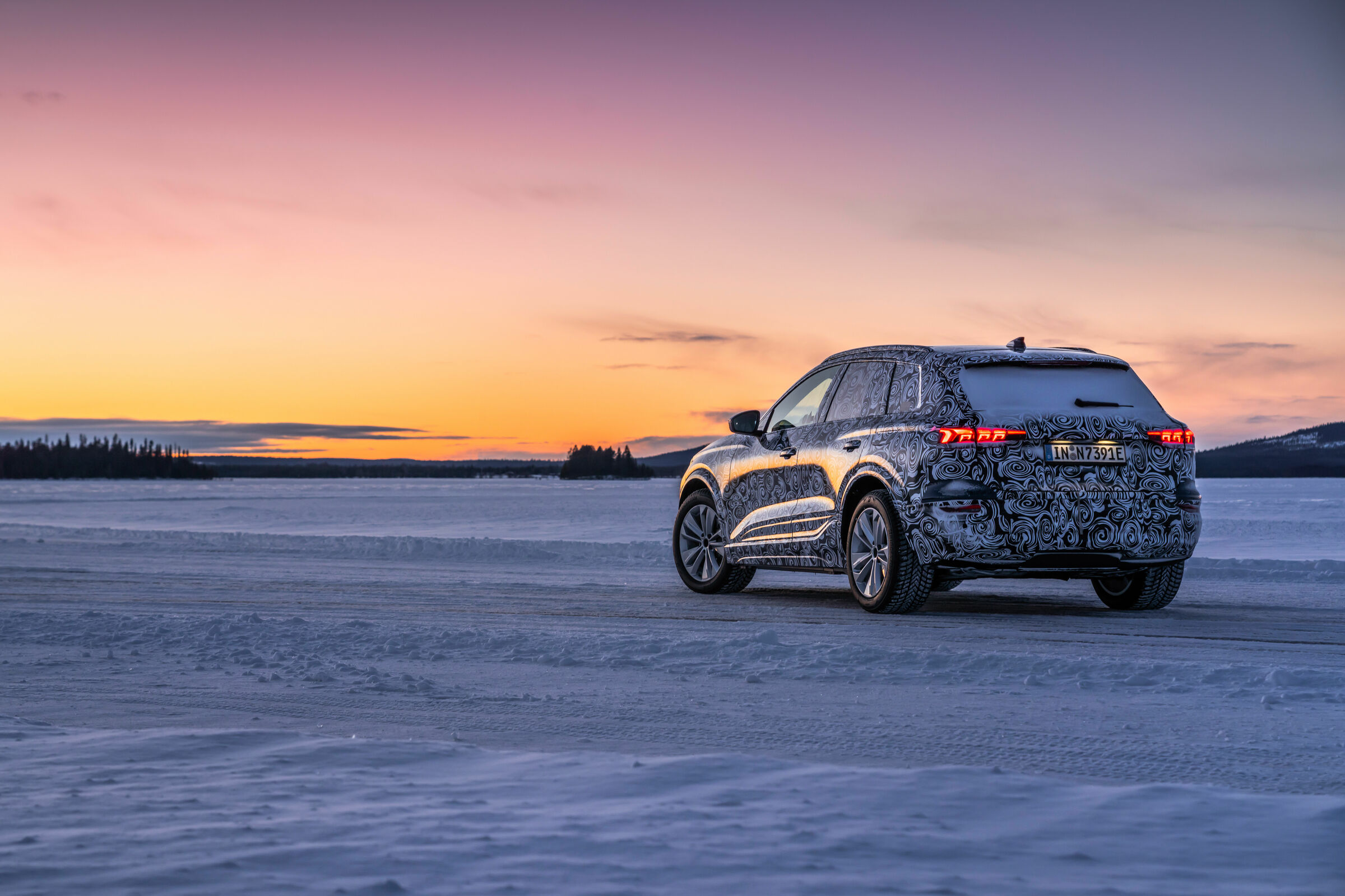 Электрический кроссовер Audi Q6 E-Tron 2024 вышел на тесты перед дебютом в этом году