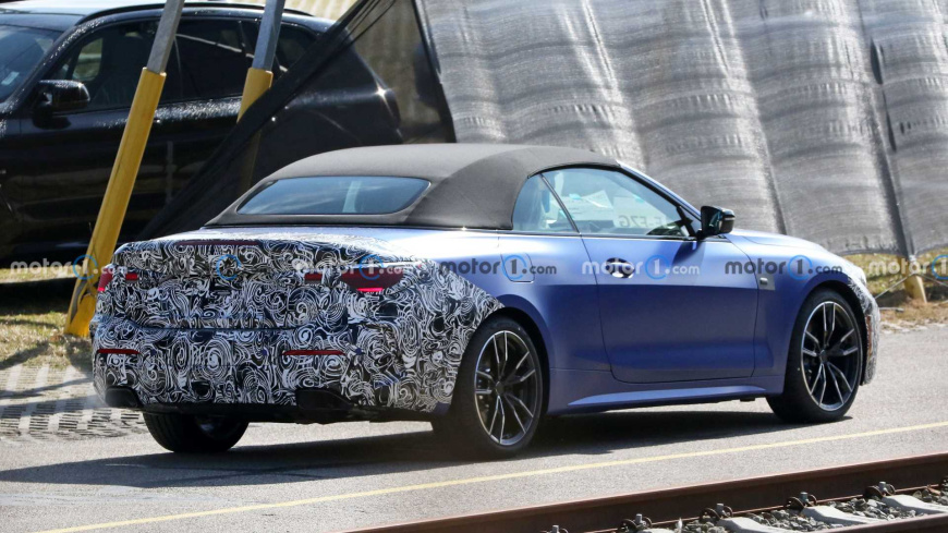 Обновленный кабриолет BMW 4-Series вышел на тесты с прежней радиаторной решеткой