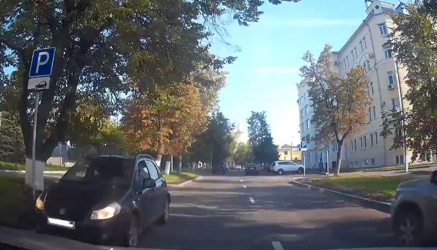 В Пензе запутавшийся автомобилист проехался по улице с односторонним движением